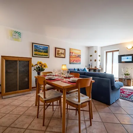 With Bicycle Storage In - Larihome A24 Διαμέρισμα *