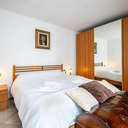 With Bicycle Storage In - Larihome A24 Daire