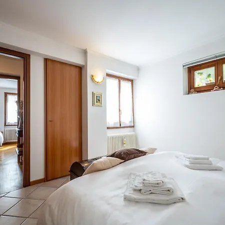 With Bicycle Storage In - Larihome A24 Appartement Dongo