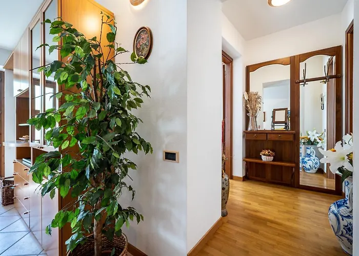 With Bicycle Storage In - Larihome A24 Appartement *