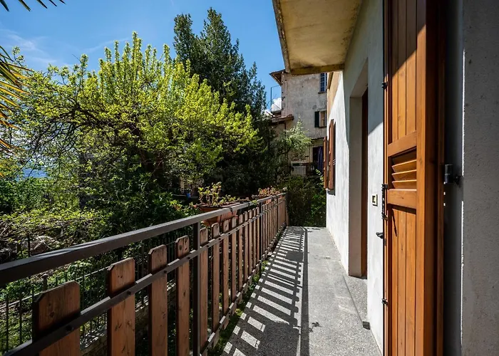 With Bicycle Storage In - Larihome A24 Appartement